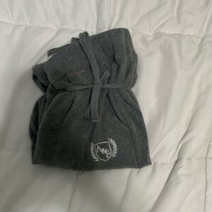 Abercrombie and fitch xs gray fitted sweatpants